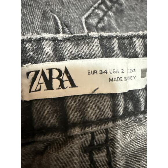 Zara Women's Black Washed Distressed High Waisted Straight Denim Jeans Size 2 - Picture 4 of 5